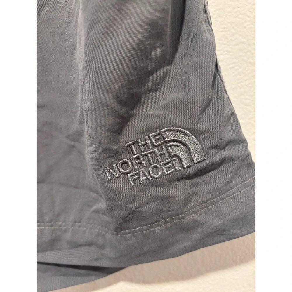 The North Face Mens Hiking Shorts Gray Elastic Waist Belted Outdoor Size Large